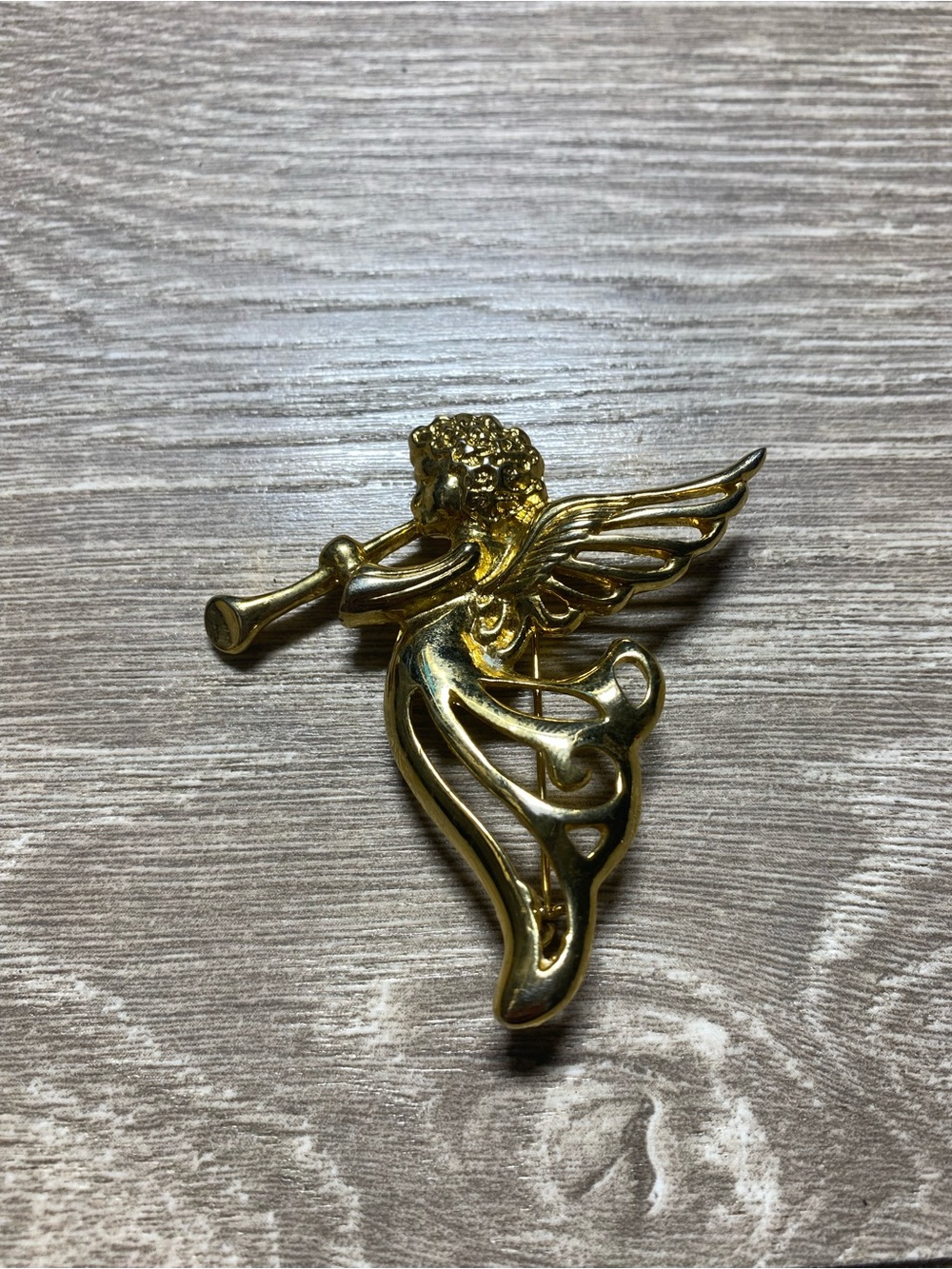 Vintage SFJ Gold Tone Trumpeting Angel Cherub Brooch Pin